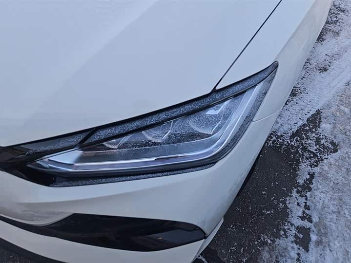 BYD E2 2023 2023款 豪华型