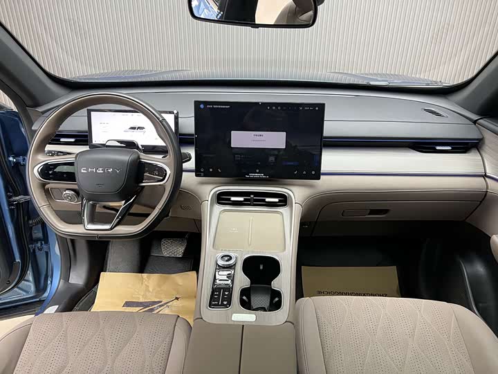 Chery Tiggo 8 Plus C-DM 2025 2025款 1.5T 116km 尊贵型 5座