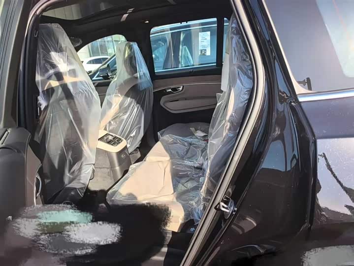 2025 Volvo XC90 Hybrid