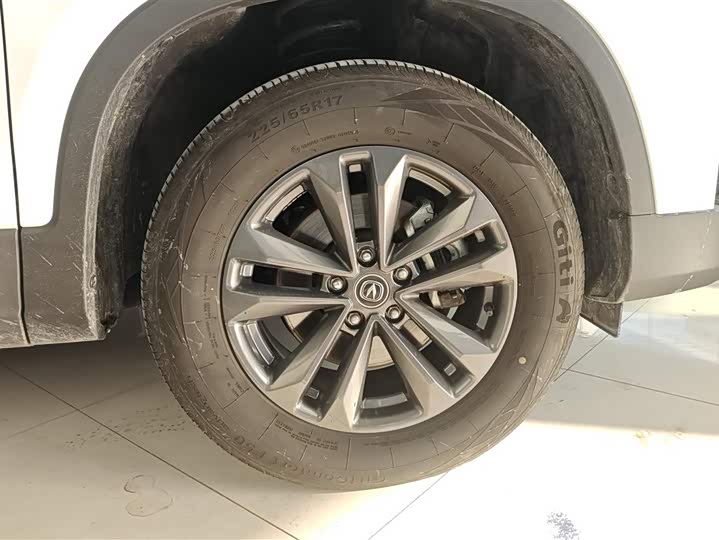 Changan CS75 2024 2024款 畅享版 1.5T 手动精英型