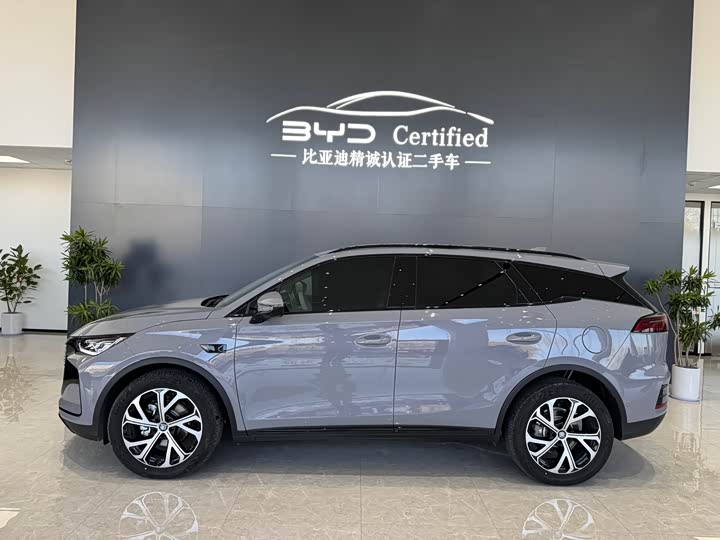 2025 BYD Tang Hybrid/EV