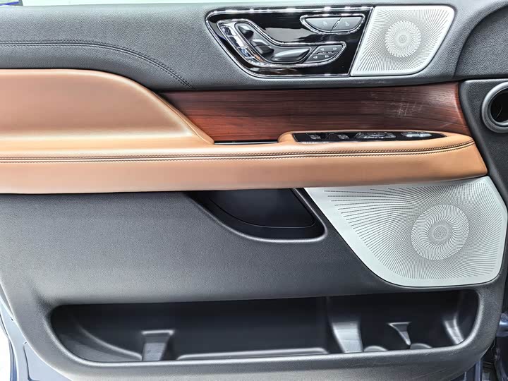 Lincoln Navigator 2022 2022款 3.5T 尊耀版