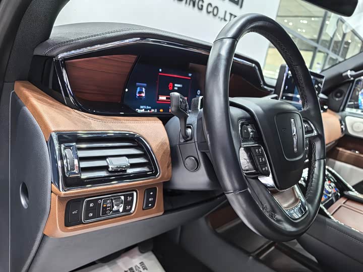 Lincoln Navigator 2022 2022款 3.5T 尊耀版