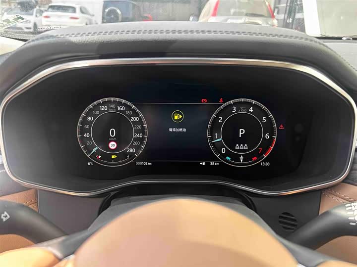 Jaguar XF L 2024 2024款 2.0T P250 两驱尊享豪华版