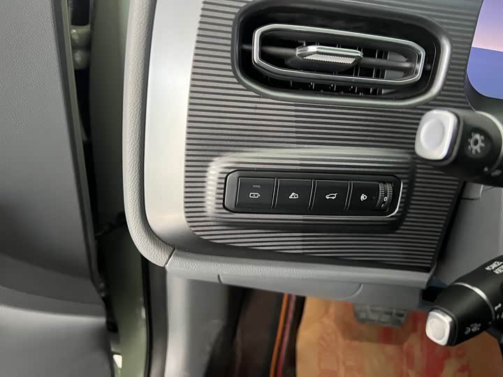 BAIC Beijing BJ30 2024 2024款 1.5T 魔核电驱进阶版