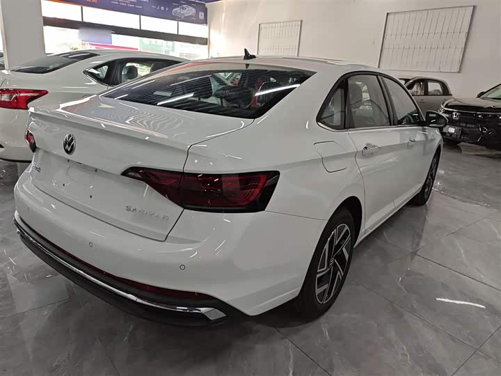 Volkswagen Sagitar L 2026 2026款 3000万辆甄选款 300TSI DSG 超越版