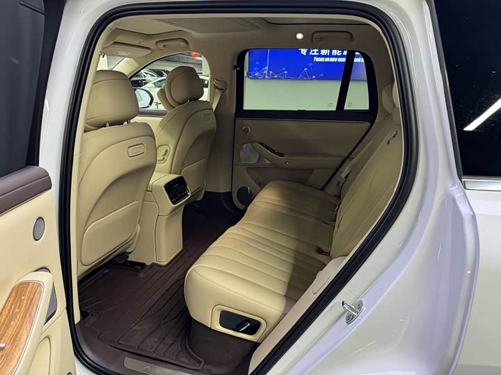 Aito M7 2026 2026款 纯电 Max长续航版 5座