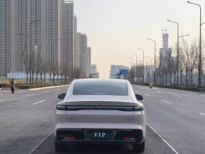 Leapmotor B01 2025 2025款 650激光雷达版