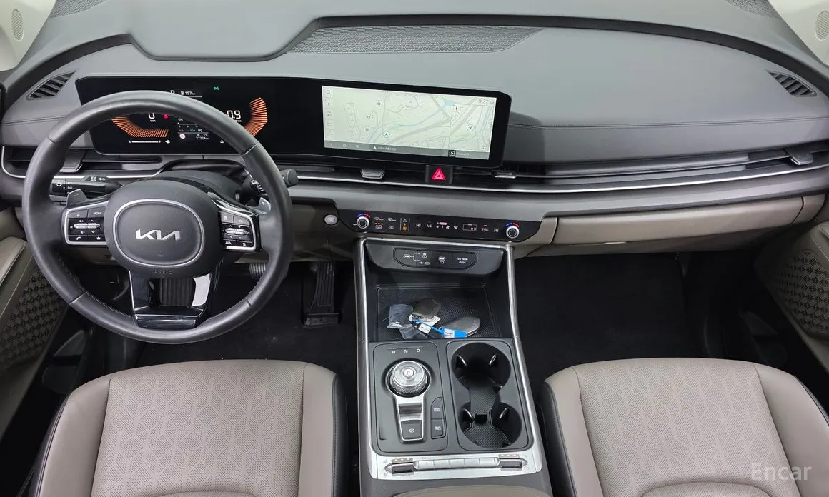 Kia Carnival 2023 9-Seater Prestige