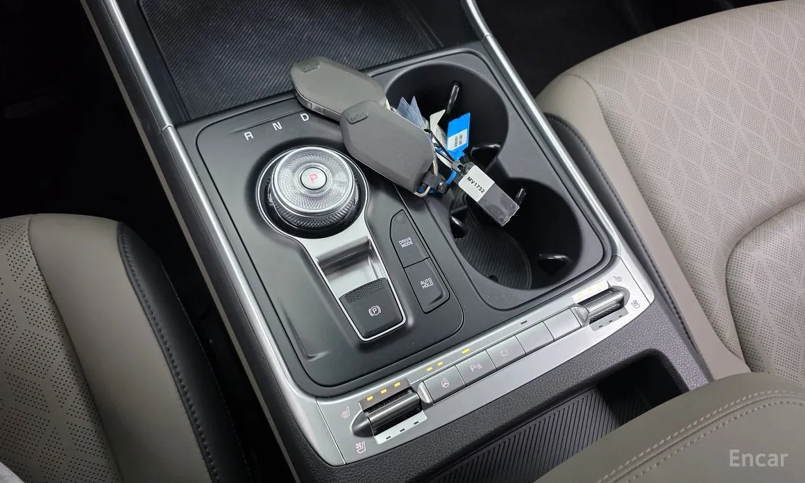 Kia Carnival 2023 9-Seater Prestige