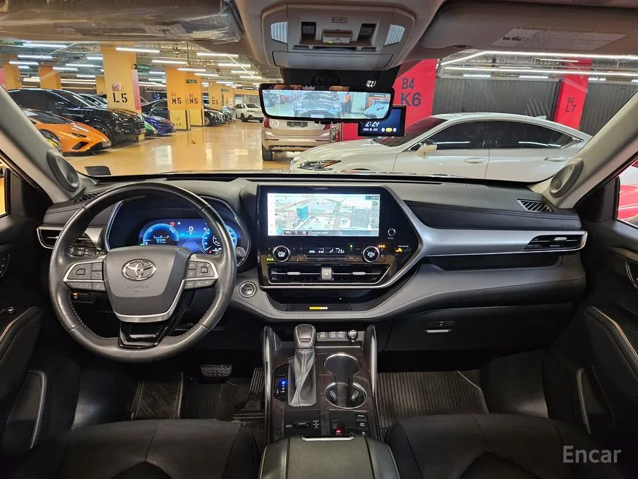 Toyota Highlander 2023 2.5 4WD Platimum