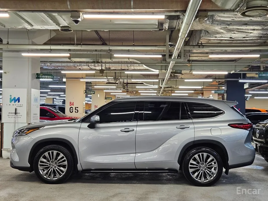 Toyota Highlander 2023 2.5 4WD Platimum