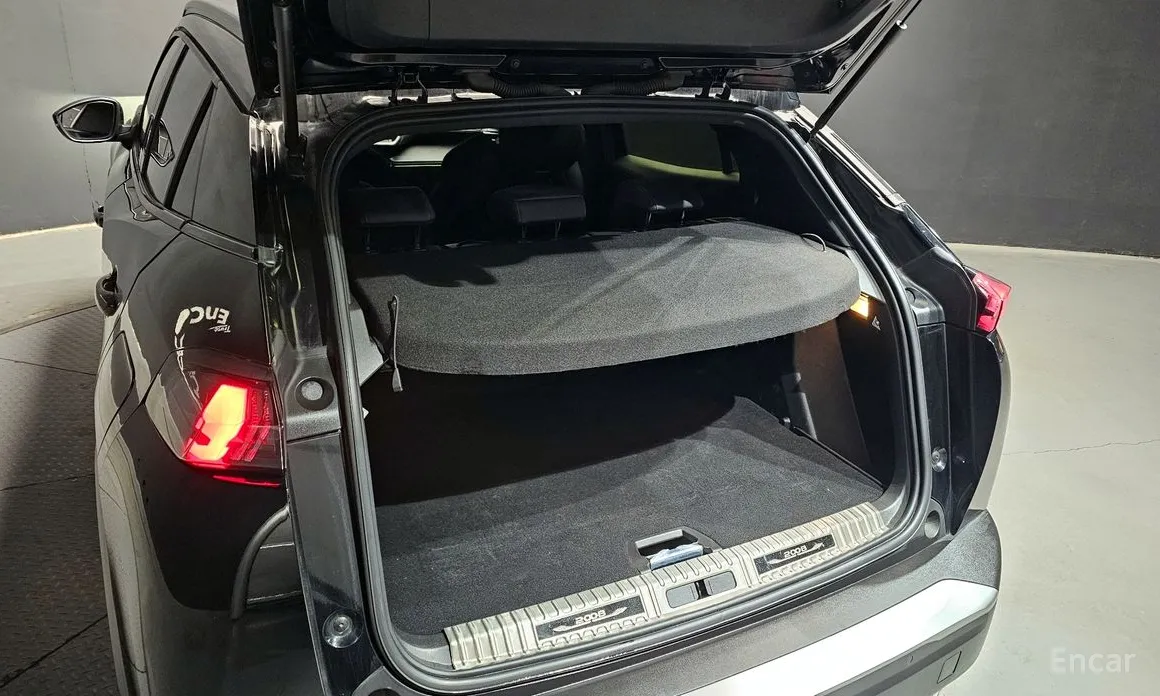 Peugeot 2008 2020 EV GT