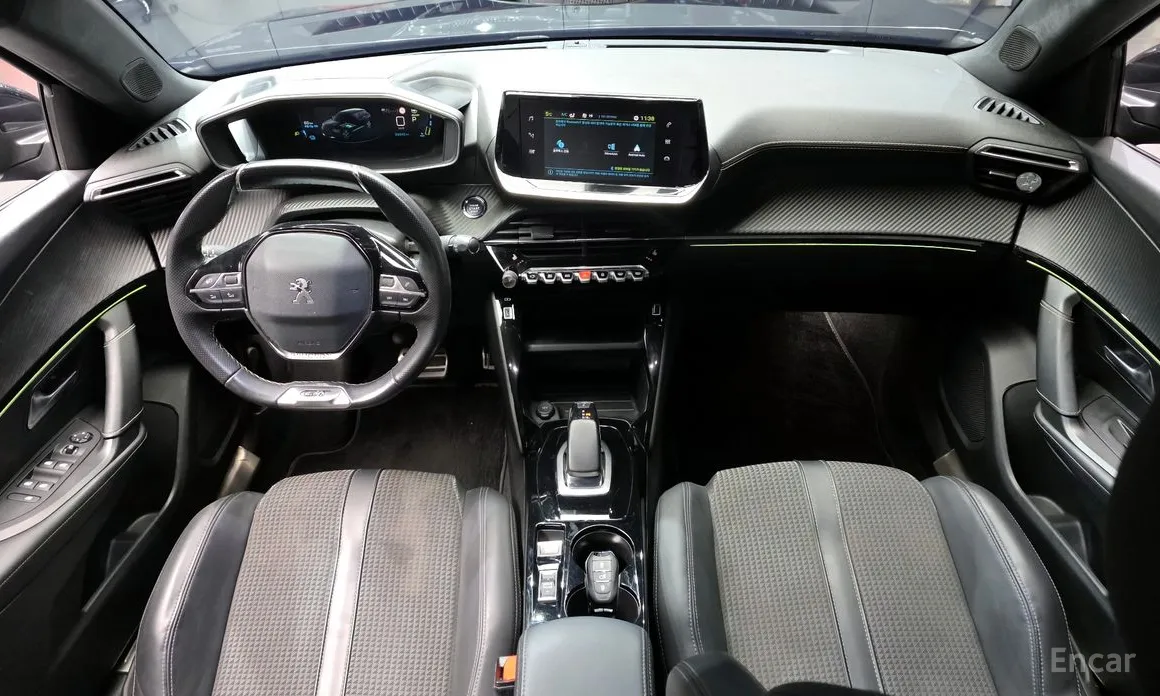 Peugeot 2008 2020 EV GT