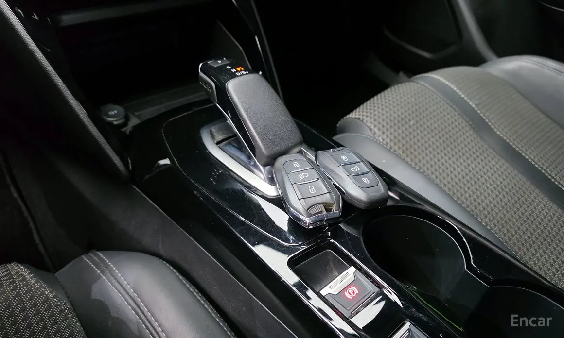 Peugeot 2008 2020 EV GT