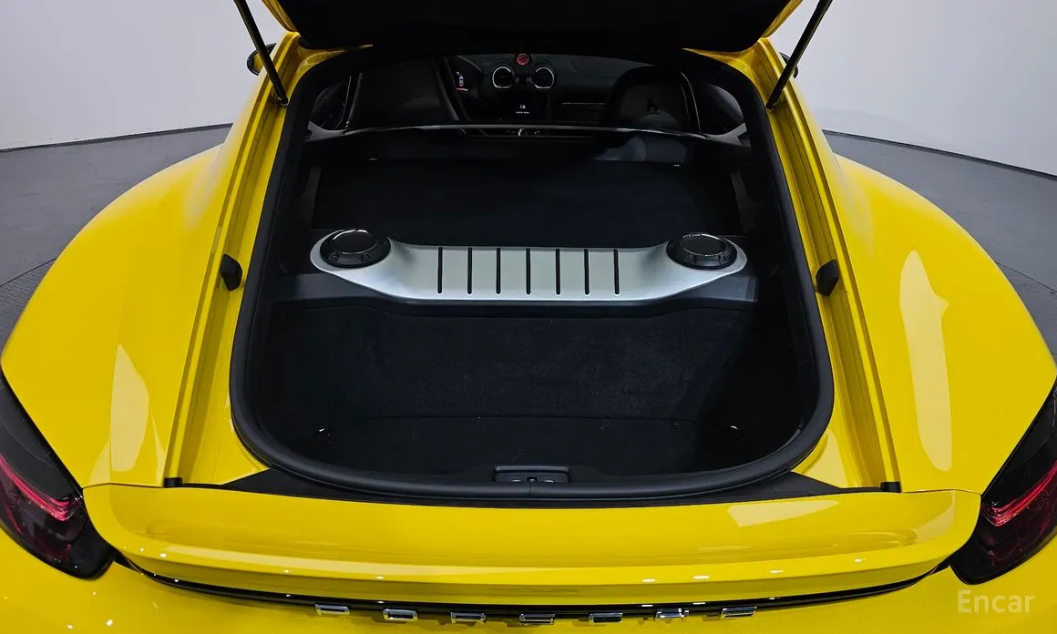 Porsche 718 2016 4.0 GT4