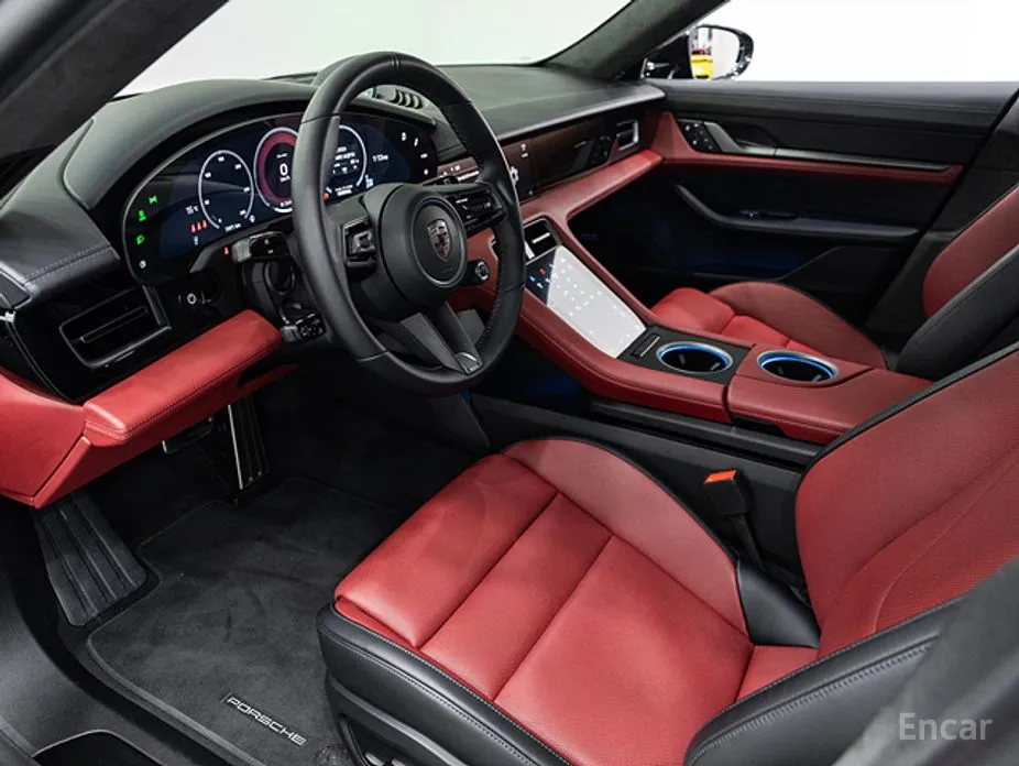 Porsche Taycan 2020 Turbo