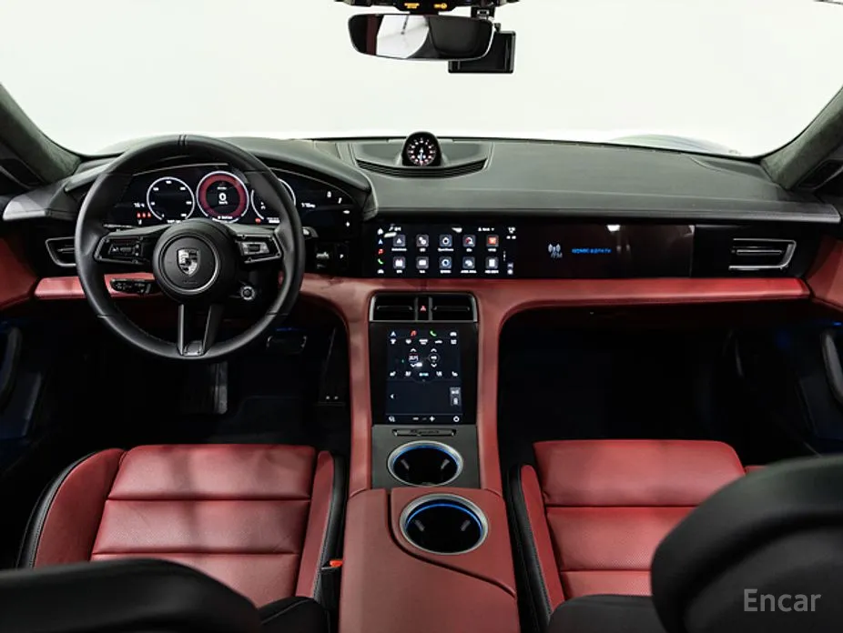 Porsche Taycan 2020 Turbo