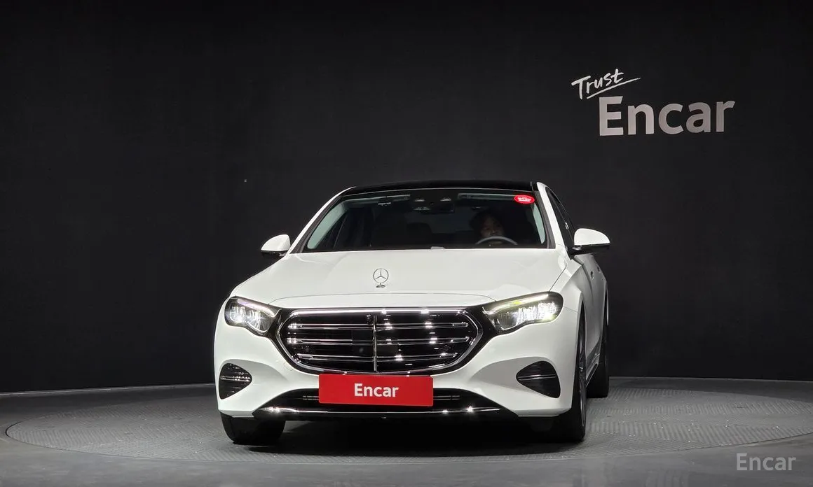 Mercedes-Benz E-Class 2024 E220d 4MATIC Exclusive