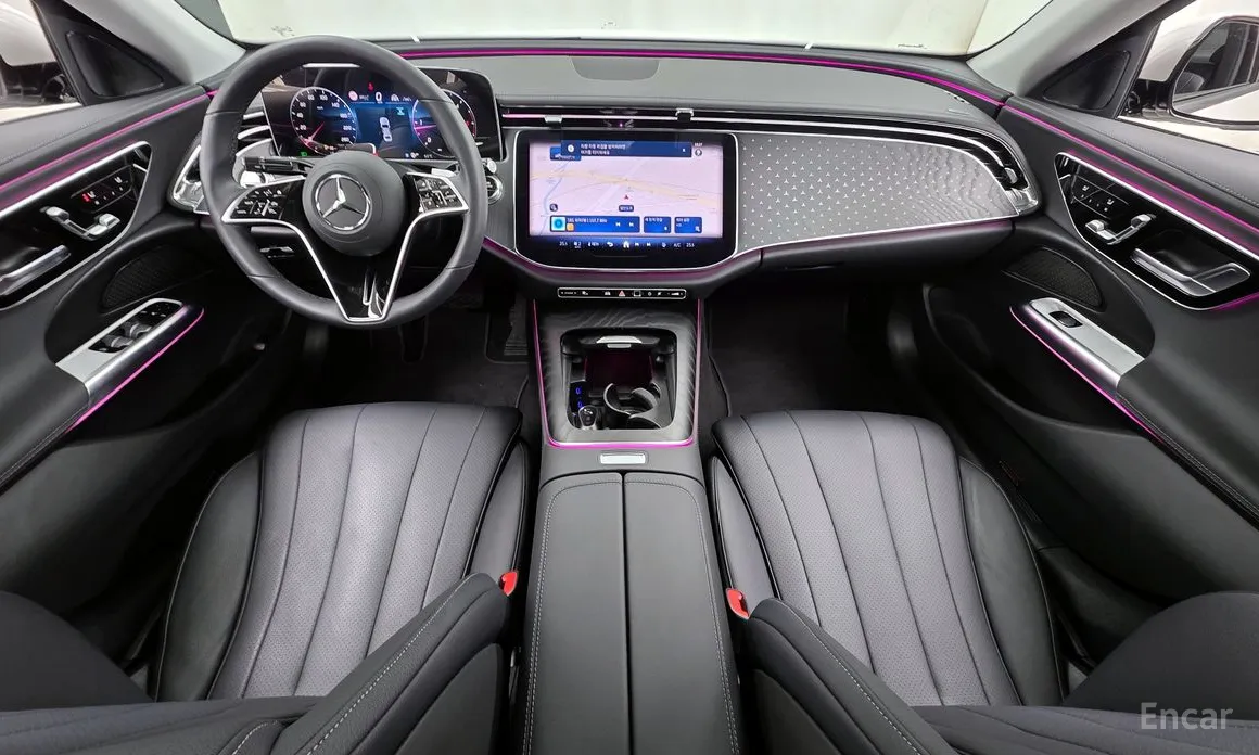 Mercedes-Benz E-Class 2024 E220d 4MATIC Exclusive