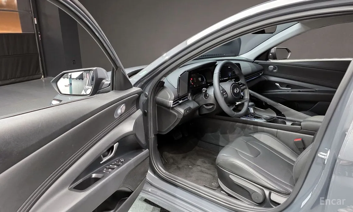 Hyundai Avante 2023 1.6