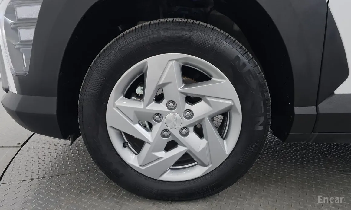 Hyundai Kona 2023 Modern Plus