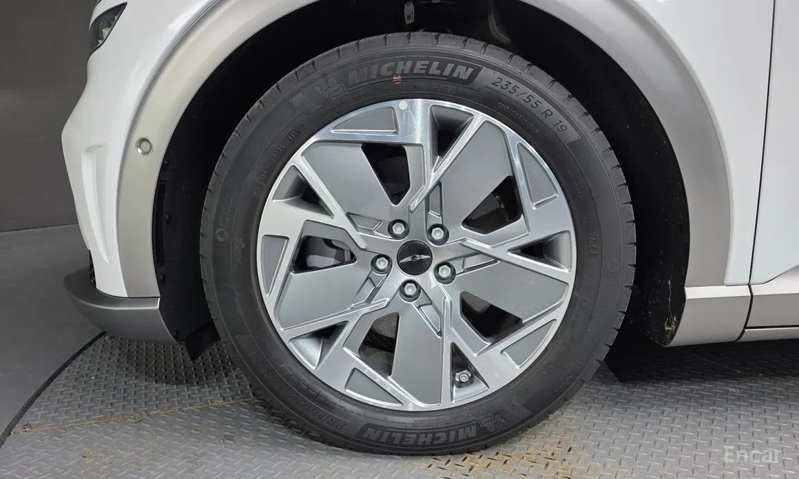 Genesis GV60 2021 Standard