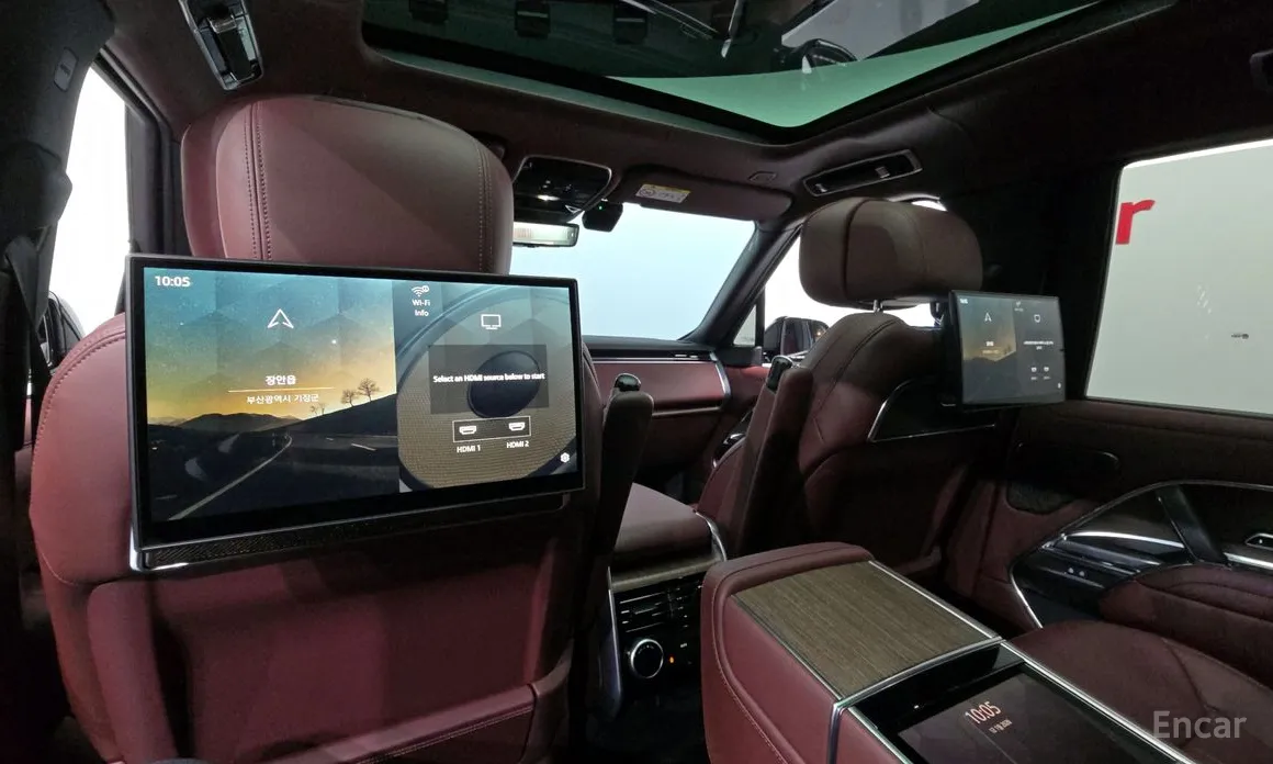 Land Rover Range Rover 2022 P550E AB