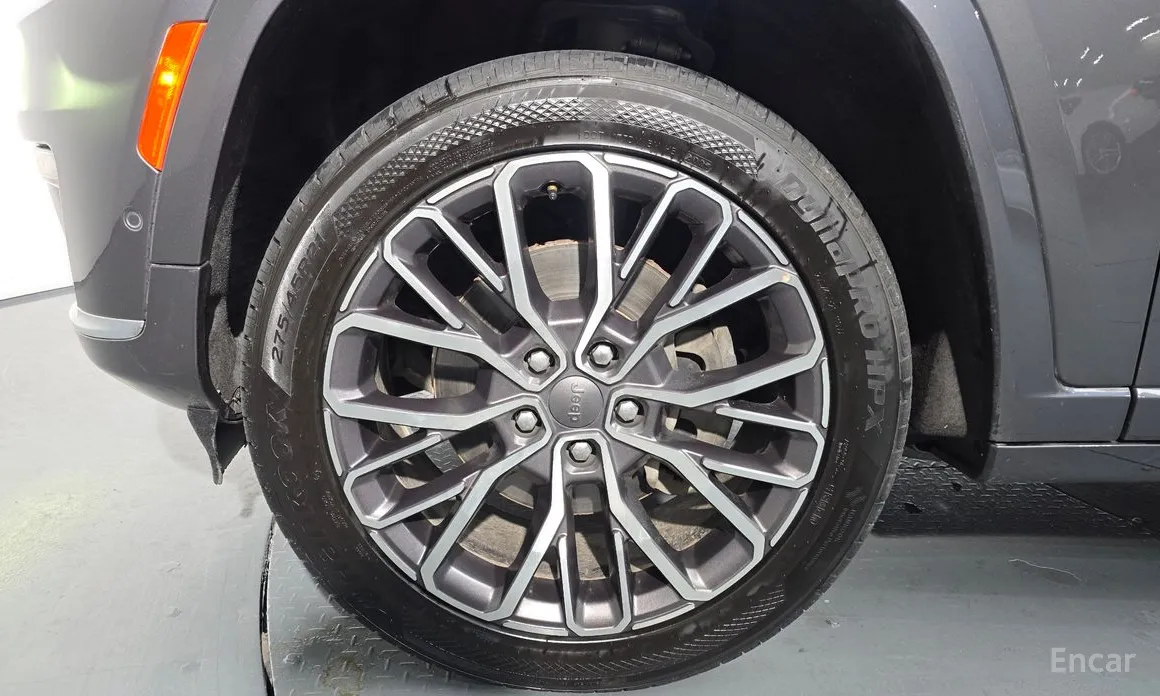 Jeep Cherokee 2021 L 3.6 Summit Reserve