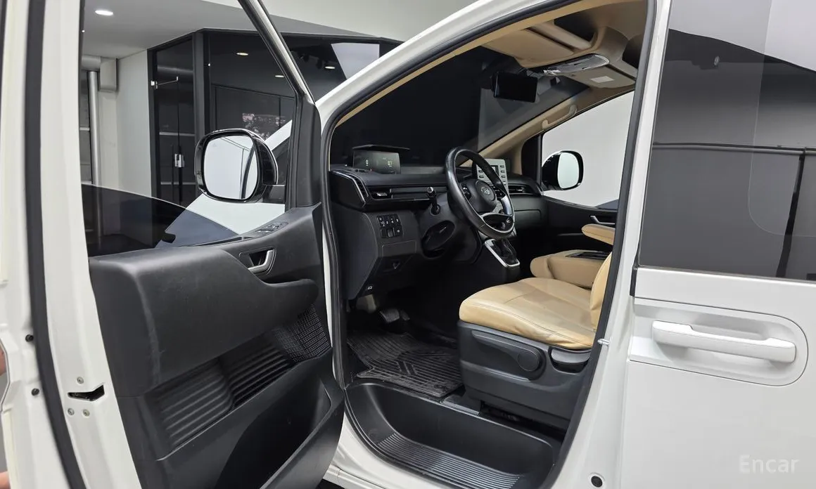 Hyundai Staria 2021 Cargo 3-Seater