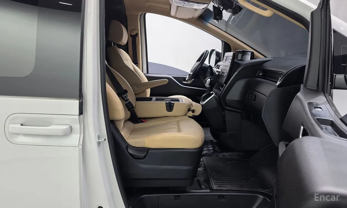 Hyundai Staria 2021 Cargo 3-Seater