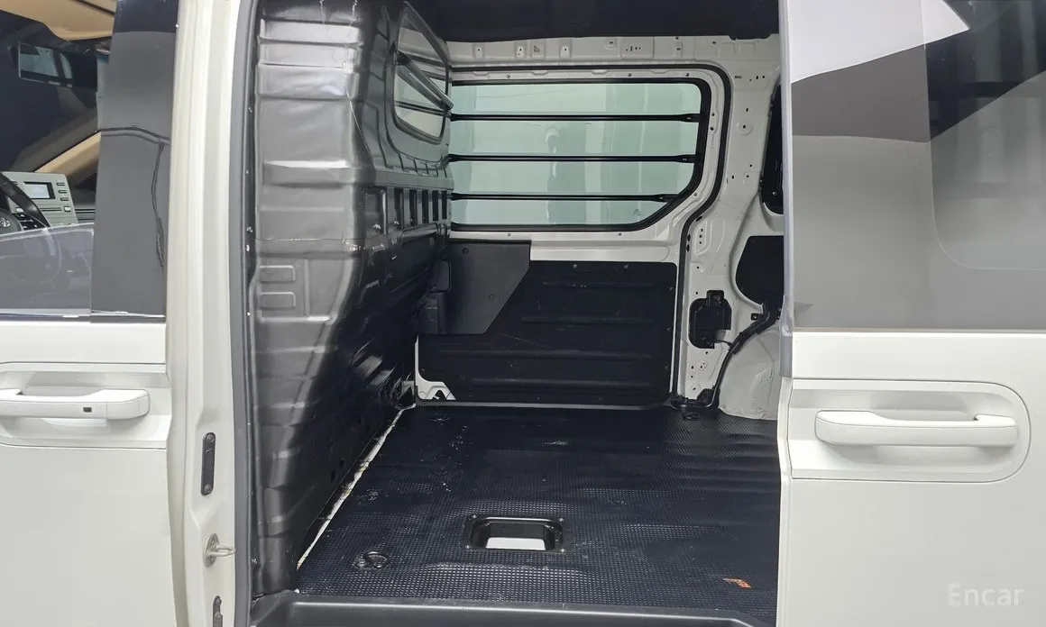 Hyundai Staria 2021 Cargo 3-Seater