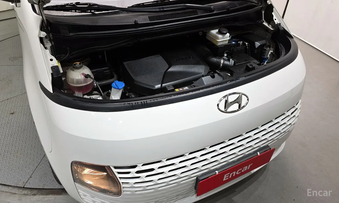 Hyundai Staria 2021 Cargo 3-Seater