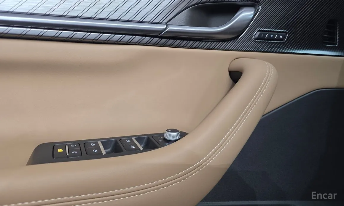 Renault Grand Koleos 2024 1.5 E-TECH Iconic 2WD