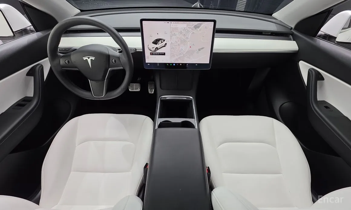 Tesla Model Y 2020 Standard Range