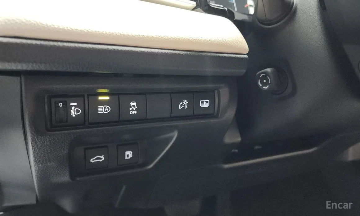 Toyota Camry 2024 2.5 XLE Hybrid