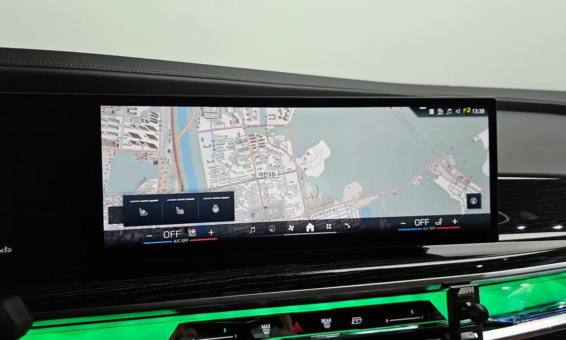 BMW 7 Series 2022 740d xDrive M Sport