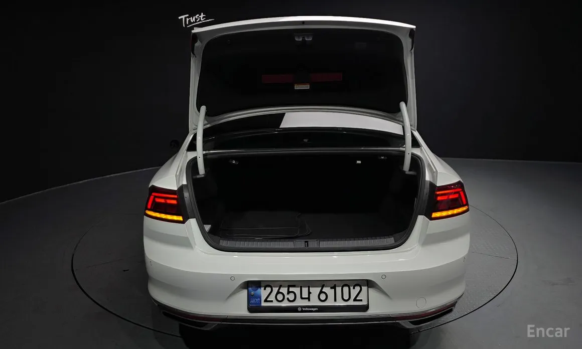 Volkswagen Passat 2018 2.0 TDI Premium