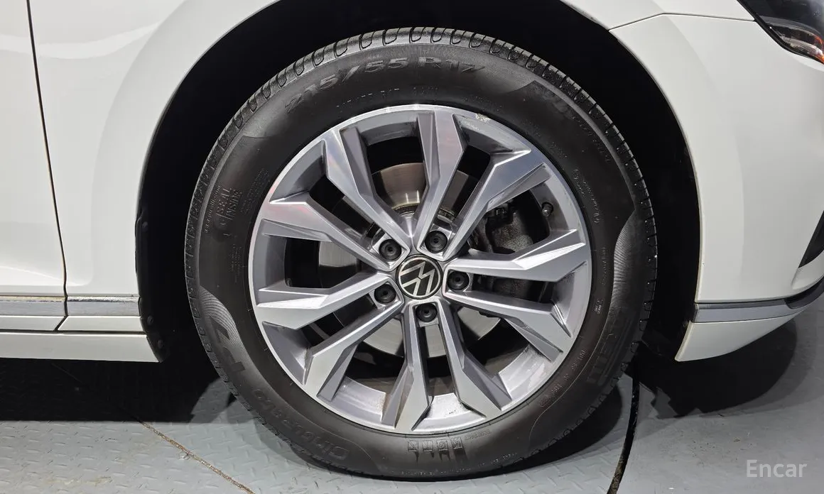 Volkswagen Passat 2018 2.0 TDI Premium