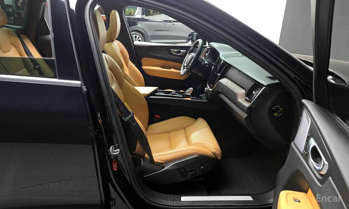 Volvo XC60 2017 B6 Ultimate Bright