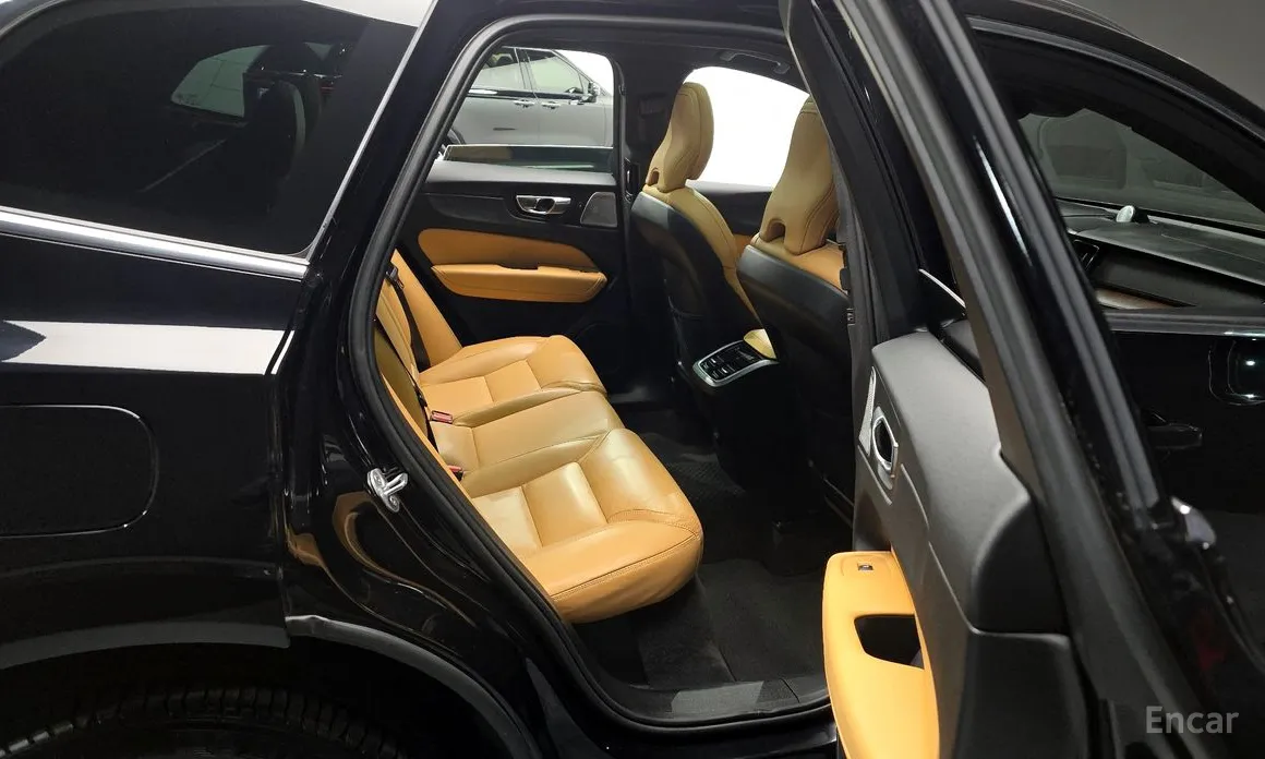 Volvo XC60 2017 B6 Ultimate Bright