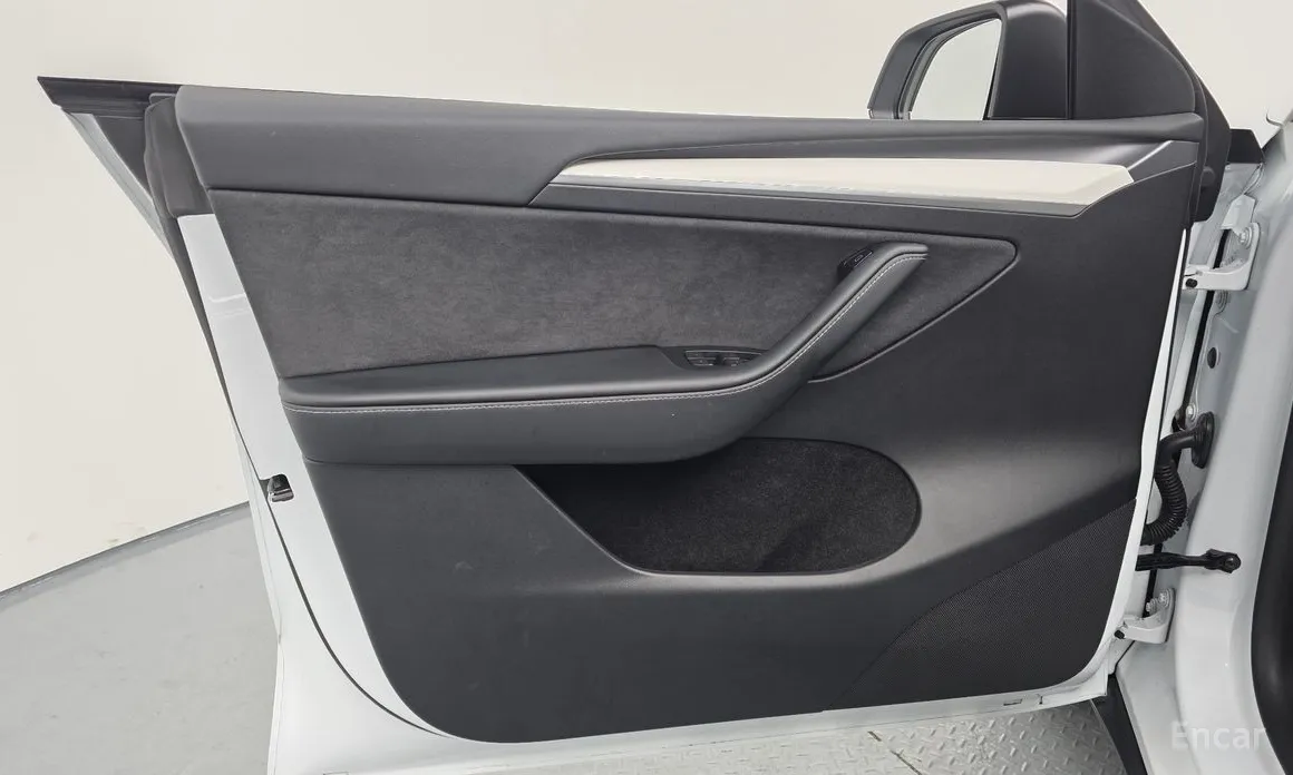 Tesla Model Y 2020 RWD