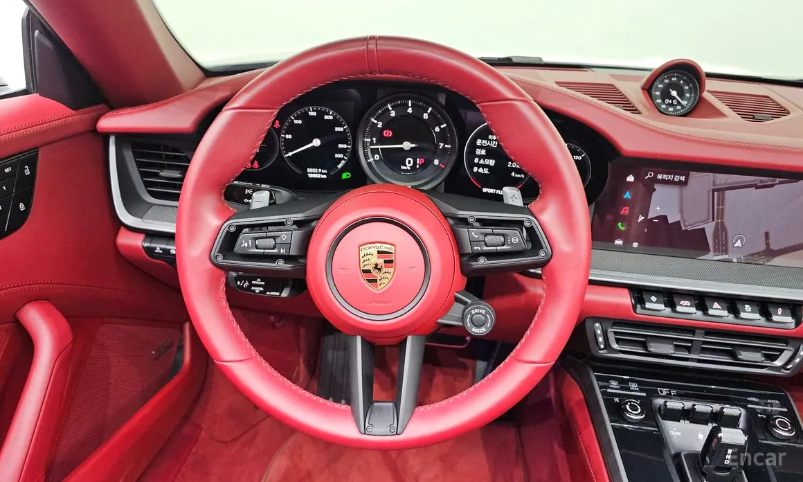 Porsche 911 2019 Carrera 4S Cabriolet