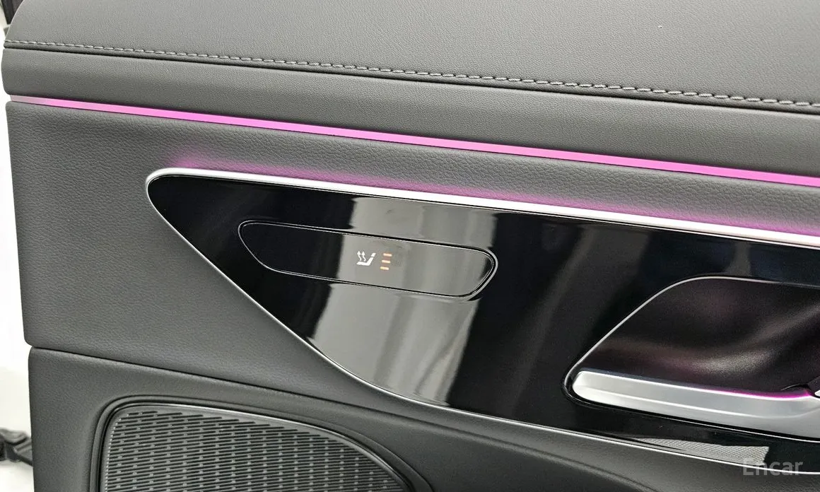 Mercedes-Benz E-Class 2024 E220d 4MATIC Exclusive