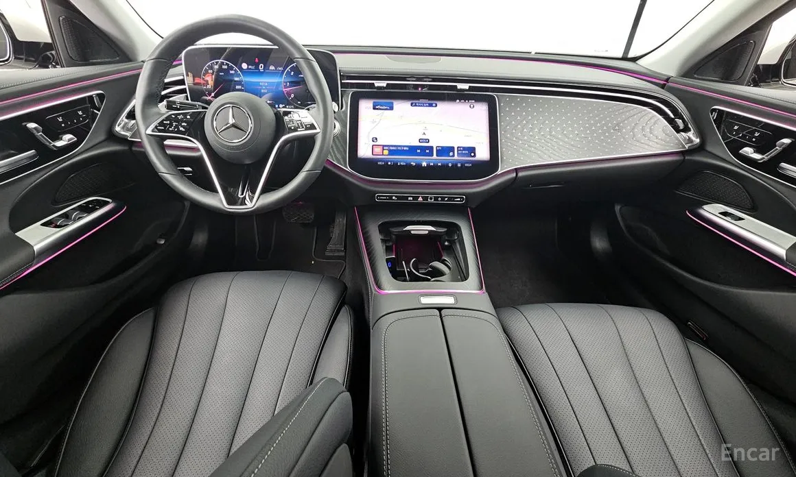 Mercedes-Benz E-Class 2024 E220d 4MATIC Exclusive