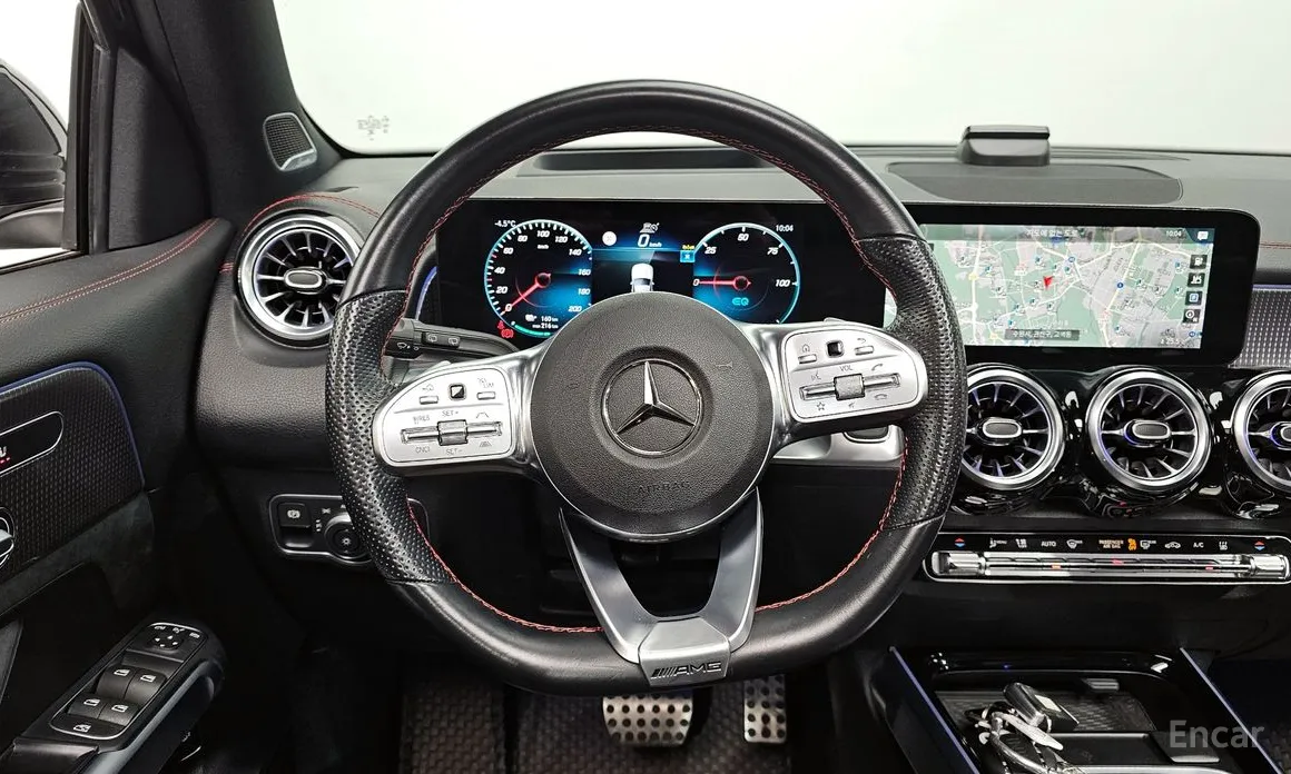 Mercedes-Benz EQB 2022 EQB300 4MATIC AMG Line