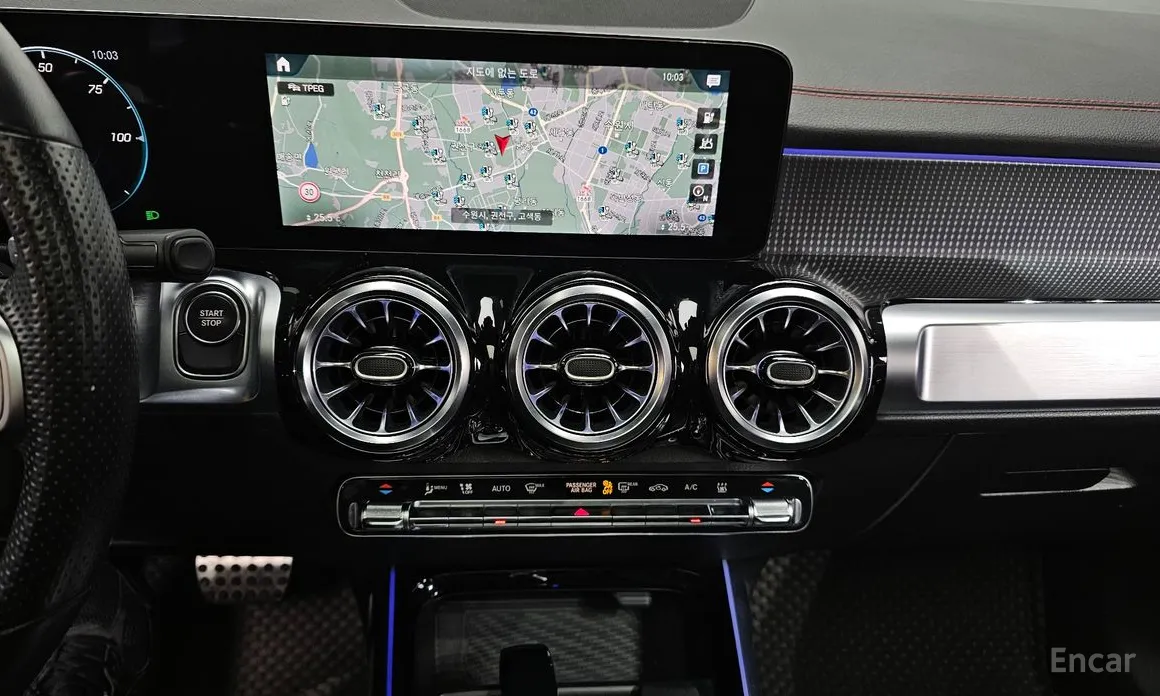 Mercedes-Benz EQB 2022 EQB300 4MATIC AMG Line