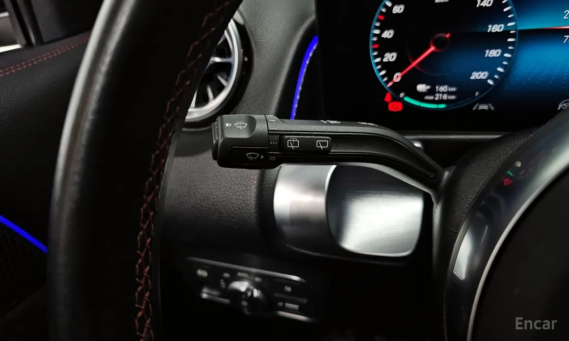 Mercedes-Benz EQB 2022 EQB300 4MATIC AMG Line