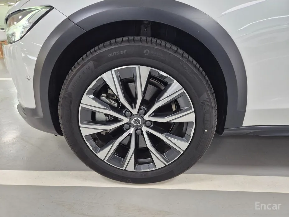 Volvo V90 2017 B5 Ultra AWD