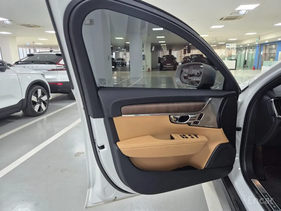 Volvo V90 2017 B5 Ultra AWD